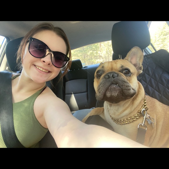 Meet your Posher, Paige - Picture 4 of 4